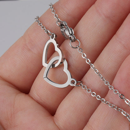 Skanto | Heart Necklace With Rotating Rose Gift Box