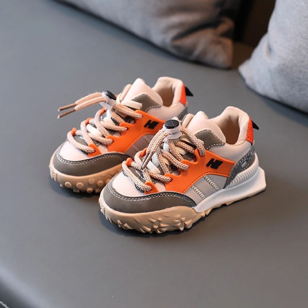 Skanto | Modern Kids' Sports Shoes – Stylish Look with Comfort and Stability