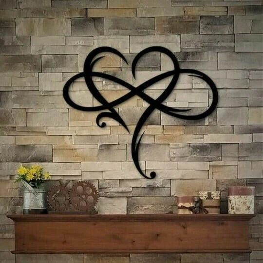 Skanto | Iron Wall Decor with Infinity Heart