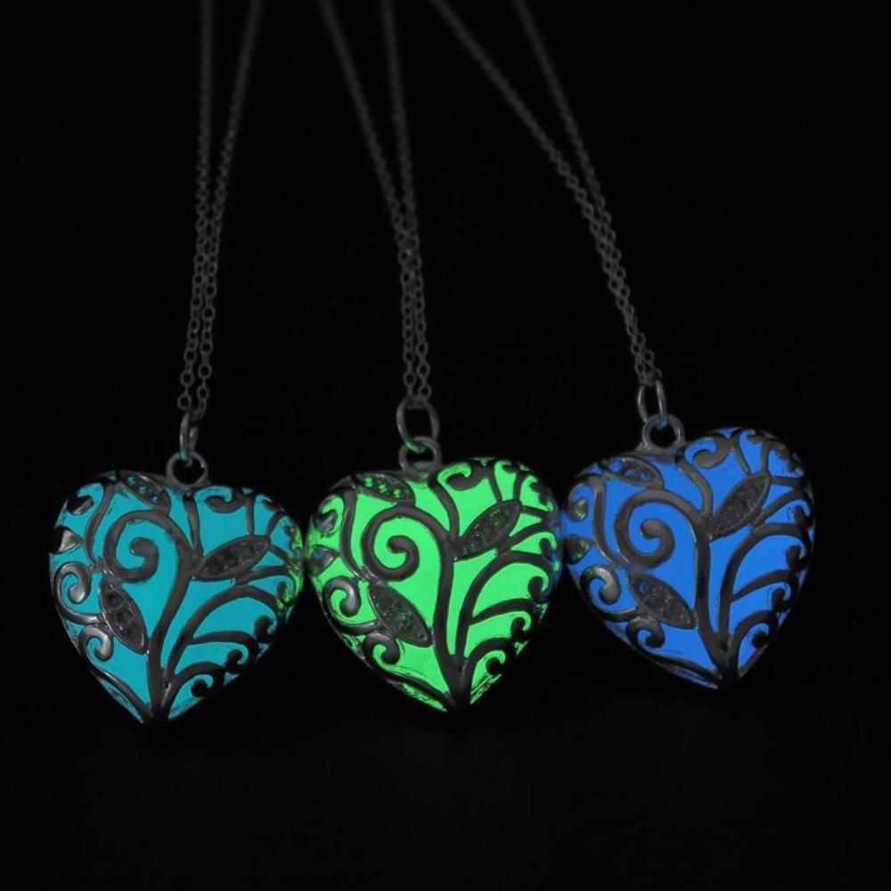 Skanto | Glowing Pendant - Showcasing your amazing glow in the dark