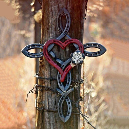 BowLift | Natural Horseshoe Cross with Heart