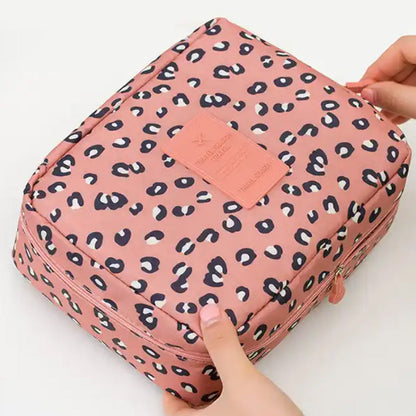 Travel cosmetic bag for hanging