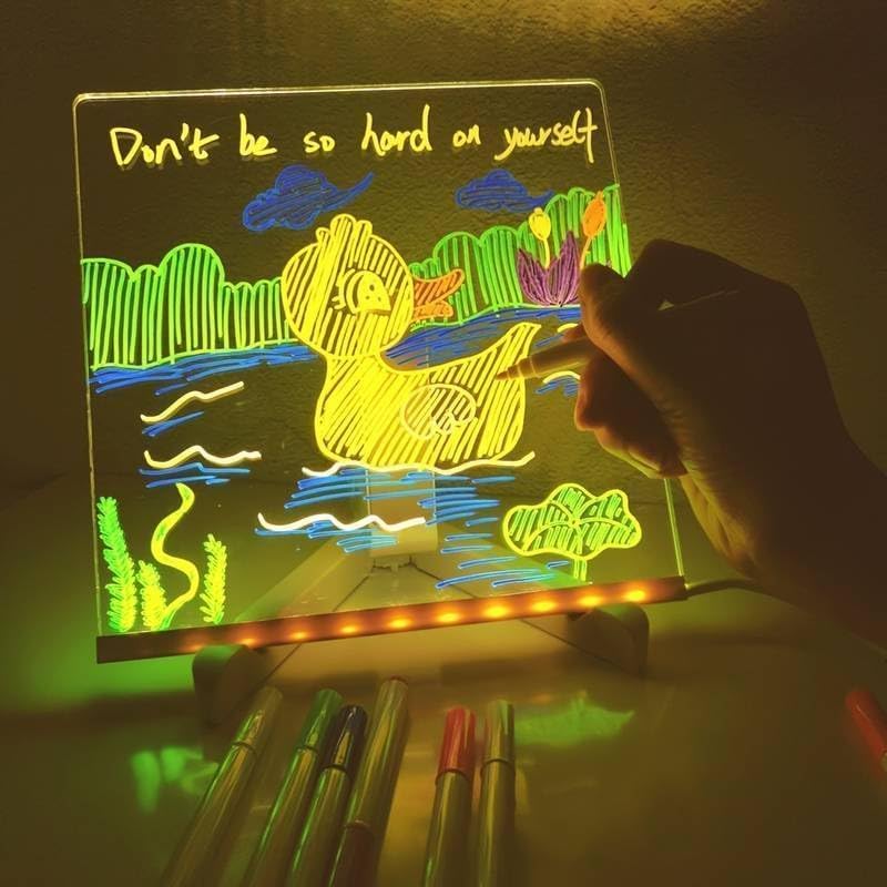 Skanto | LED Drawing Board with 7 Color Pens