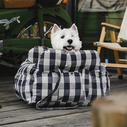 Skanto | Pet Seter - Road Trip Pet Booster