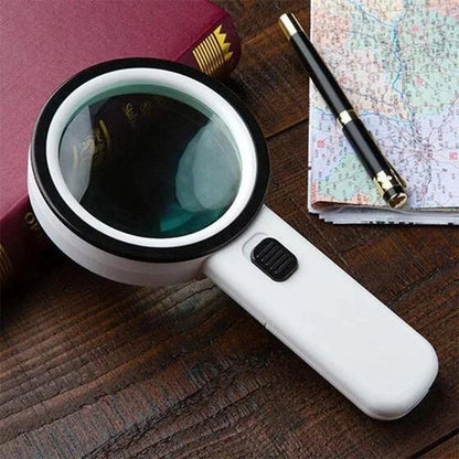 Skanto | 30x Magnifying Glass with LED Light