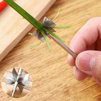 Plum Blossom Onion Slicer | Skanto