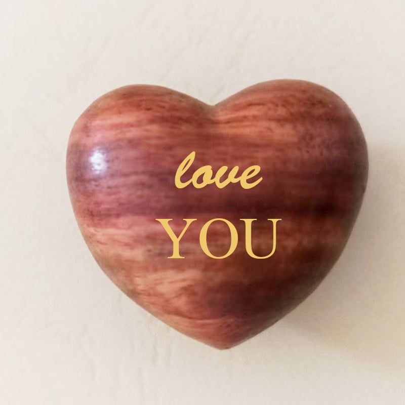 Skanto Skanto | Little Pocket Hug Wood Heart Token