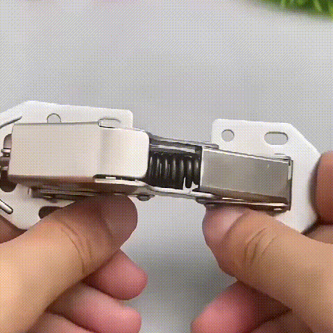 Skanto | Drill-Free Hinges