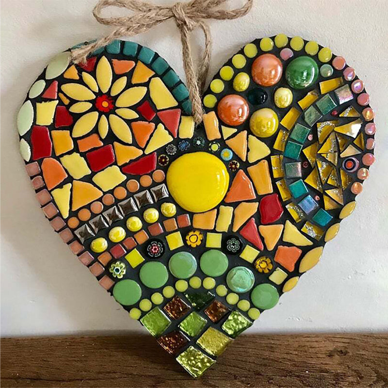 Skanto | Large Garden Mosaic Heart Decoration