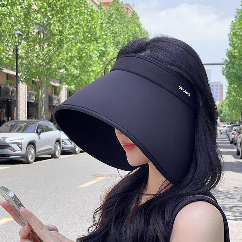 Sun hat with hollow top and UV protection