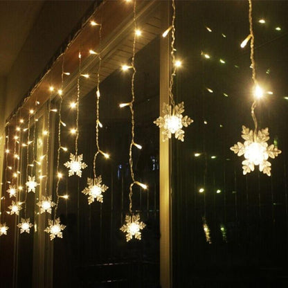 Skanto | Snowflake LED Curtain String Lights