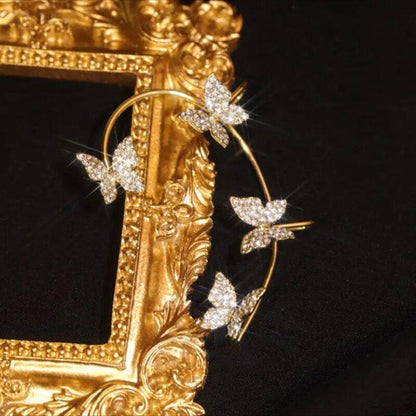 Skanto | Shiny Zircon Earrings