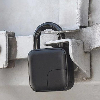 Skanto | Graffiti Fingerprint Padlock