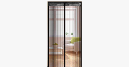 Insect screen door with magnetic mesh – Your ultimate protection against insects this summer!