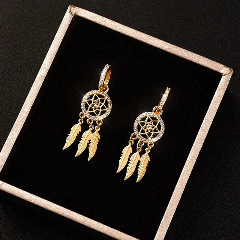 Evani️ | Elegant Refinement with 14-karat Gold Earrings