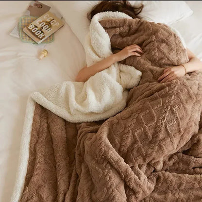 BowLift | WarmWool Thick Lambswool Blanket Winter Comfort and Warmth