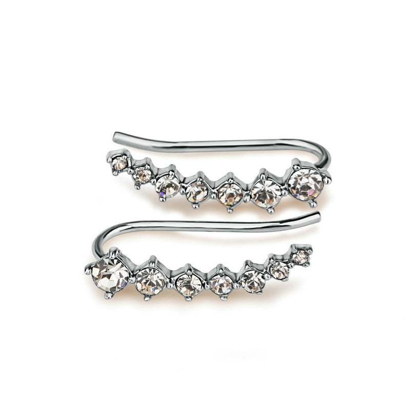 Skanto | Seven Star Diamond Stud Earrings