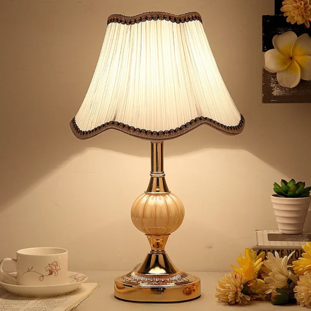 BowLift | Vintage Scandinavian Table Lamp