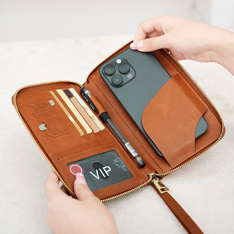 Multifunctional RFID passport cover