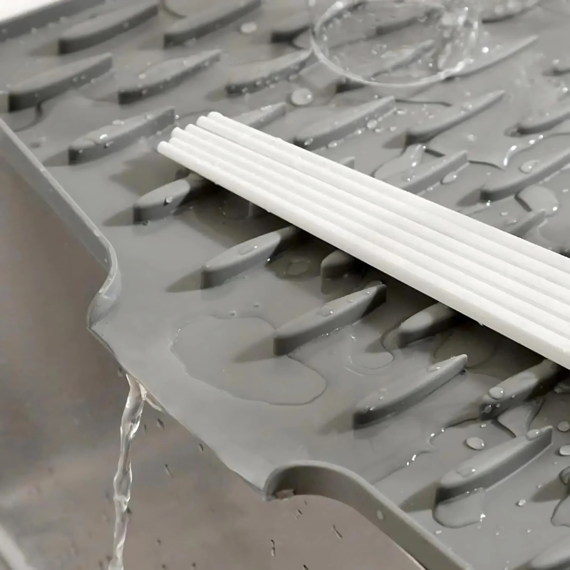 Skanto | UltimaGuard — Perfect protection that keeps your kitchen flawless and stress-free!