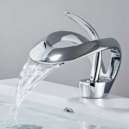 Skanto | AquaGleam – Minimalist Bathroom Faucet