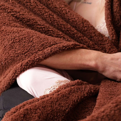 Skanto | Waterproof Soft Cozy Blanket for Couples