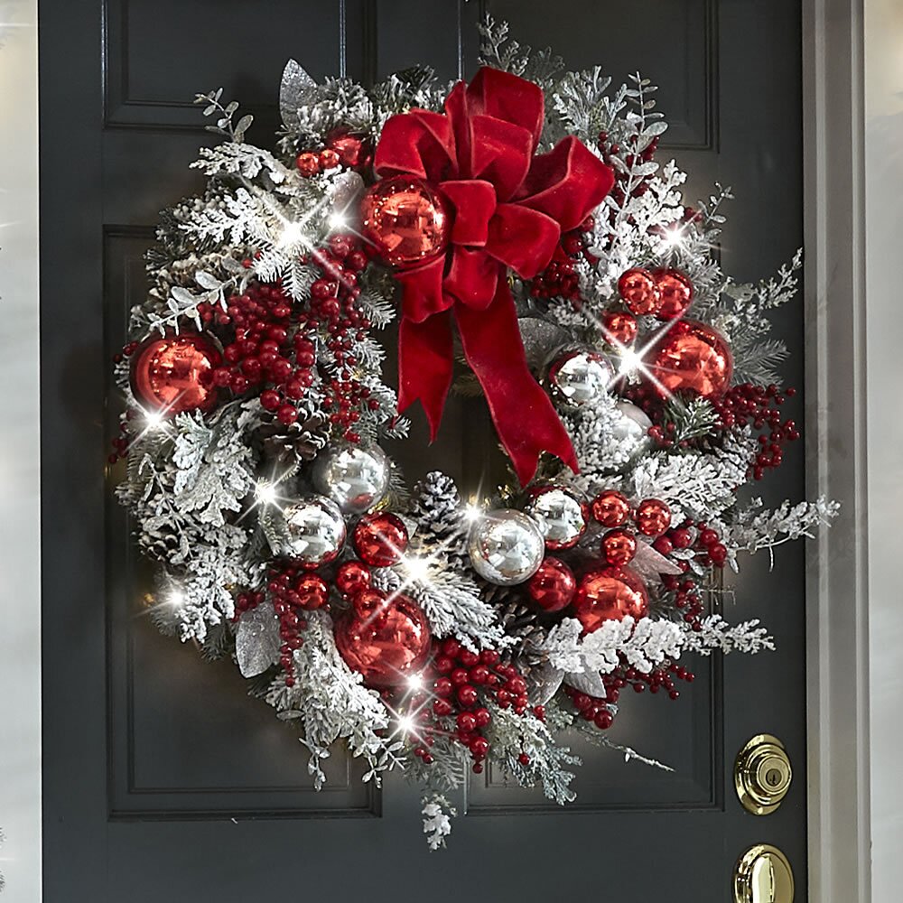 Skanto | The Cordless Prelit Red and White Christmas Decoration