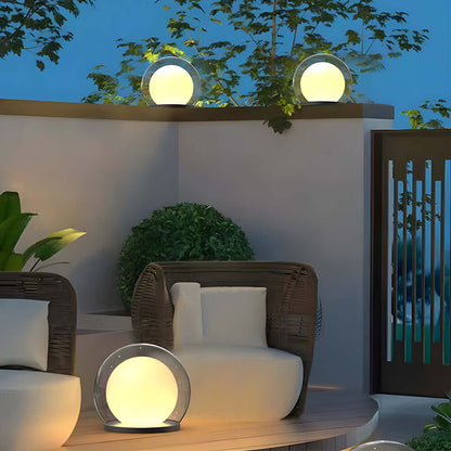 BowLift | Modern Post Garden Lamp