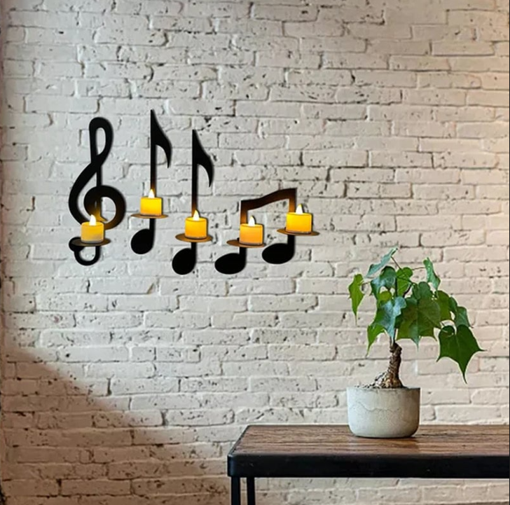Skanto | Musical Note Candlestick Holder
