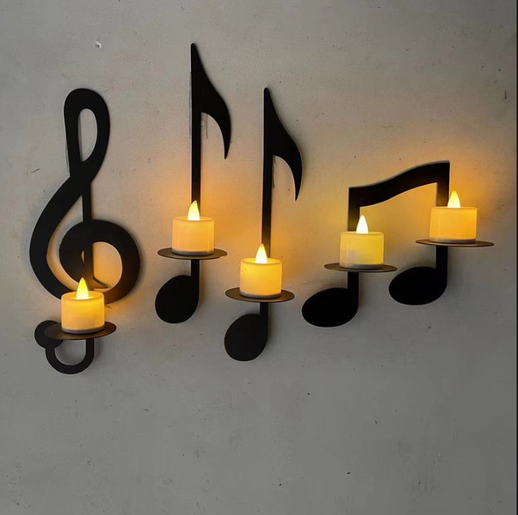 Skanto | Musical Note Candlestick Holder
