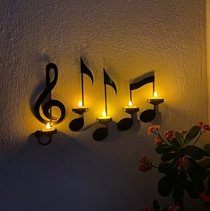 Skanto | Musical Note Candlestick Holder