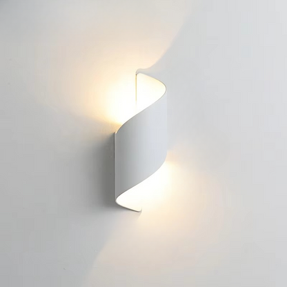 BowLift | Sleek Dual-Direction LED Outdoor Wall Sconce