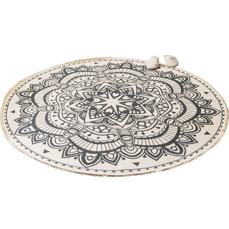 Frendorf | Round Boho Rug | Geometric Cotton Pattern