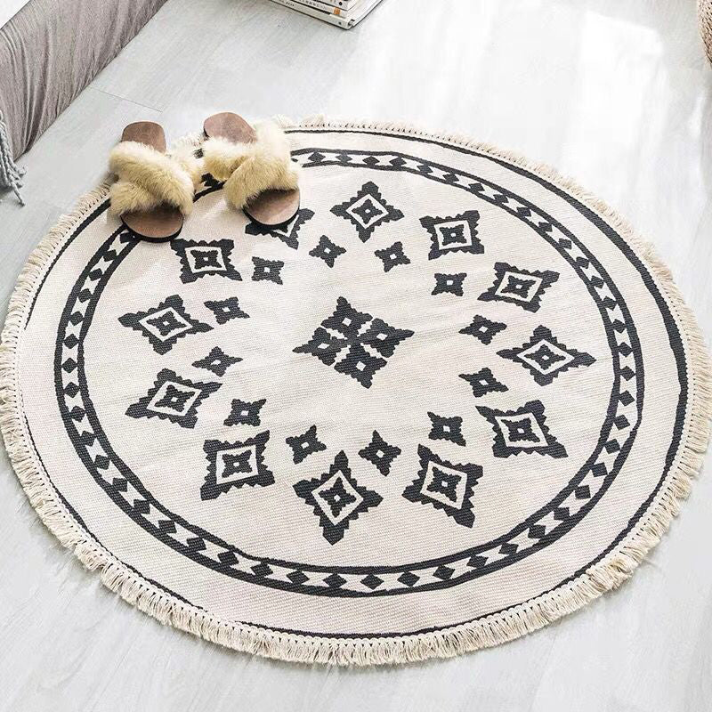 Frendorf | Round Boho Rug | Geometric Cotton Pattern