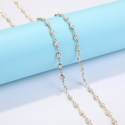 Coastal Shell-Decorated Eyewear Chain Acalora