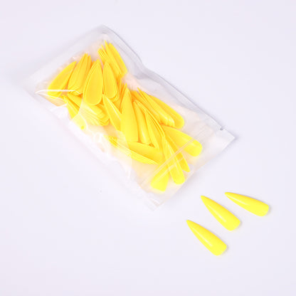Artificial nails in elegant stiletto style Acalora