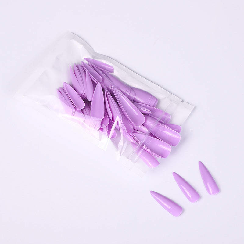Artificial nails in elegant stiletto style Acalora