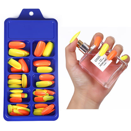 Artificial nails in elegant stiletto style Acalora