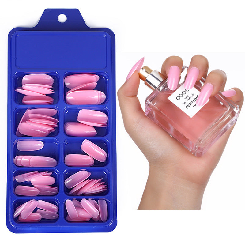 Artificial nails in elegant stiletto style Acalora