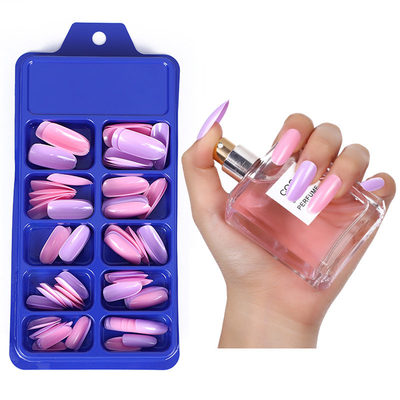 Artificial nails in elegant stiletto style Acalora