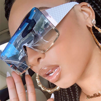 Women geometric oversized sunglasses with gradient lenses Bowlift