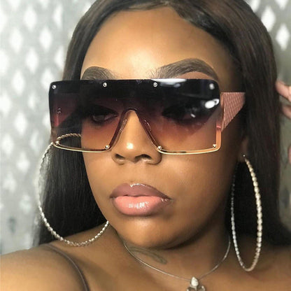 Women geometric oversized sunglasses with gradient lenses Bowlift