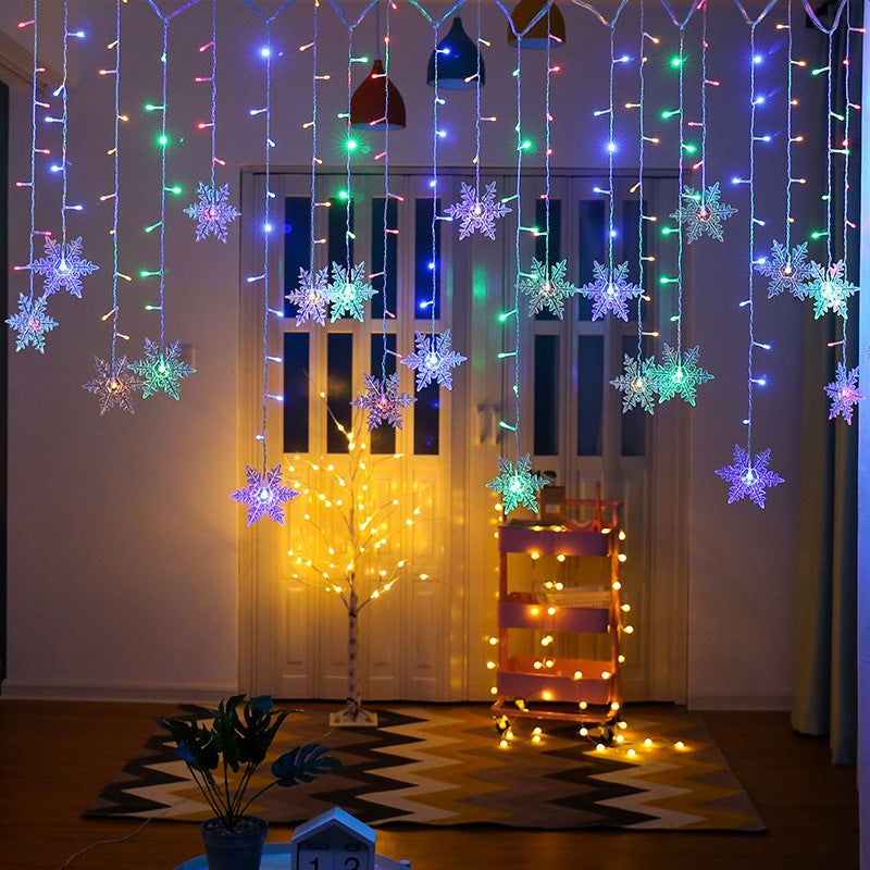 Skanto | Snowflake LED Curtain String Lights