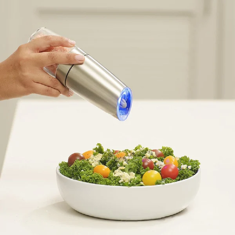 Skanto | Automatic Electric Gravity Induction Salt and Pepper Grinders