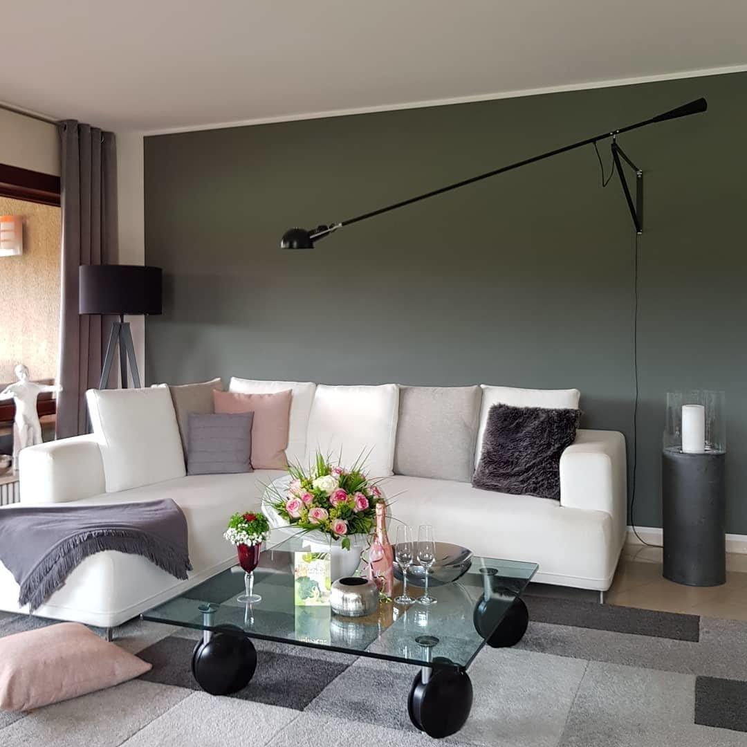 Model 265 Wall Lamp
