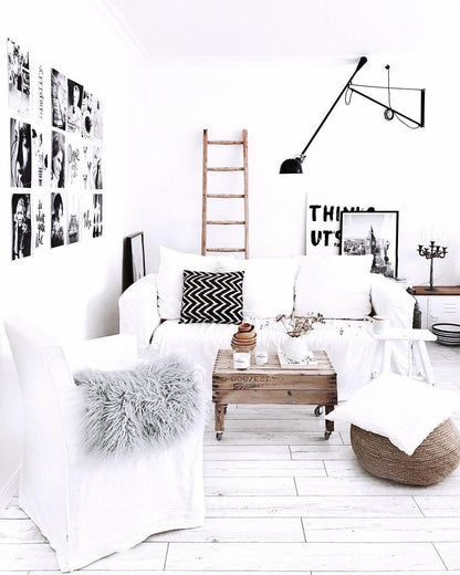 Model 265 Wall Lamp