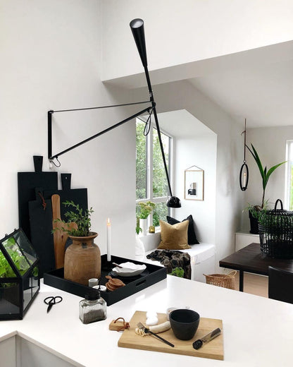 Model 265 Wall Lamp