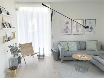 BowLift | Model 265 Wall Lamp