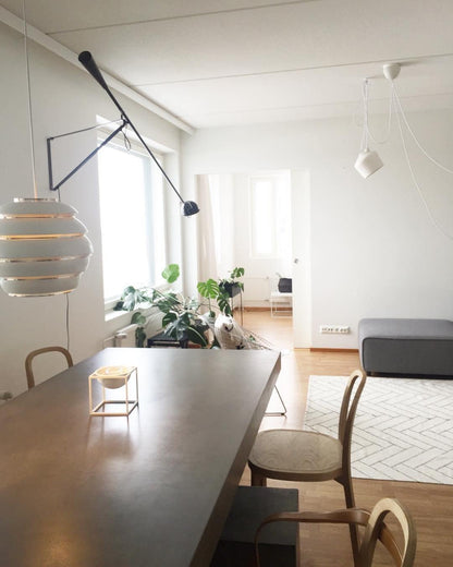 BowLift | Model 265 Wall Lamp