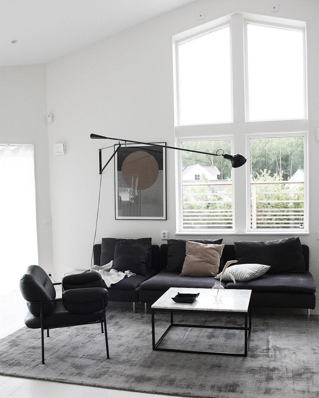 Model 265 Wall Lamp